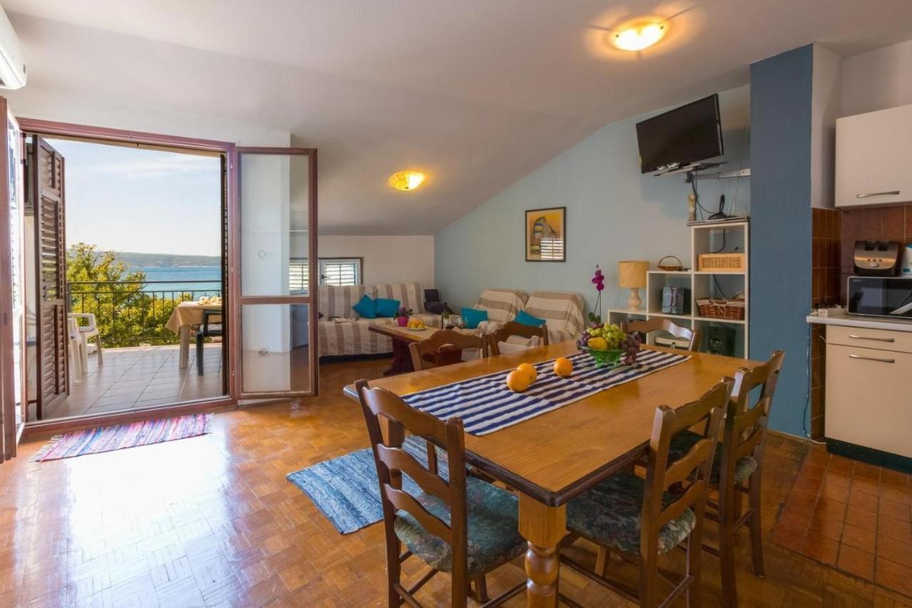 Apartment In Crikvenica 5600 ภายนอก รูปภาพ