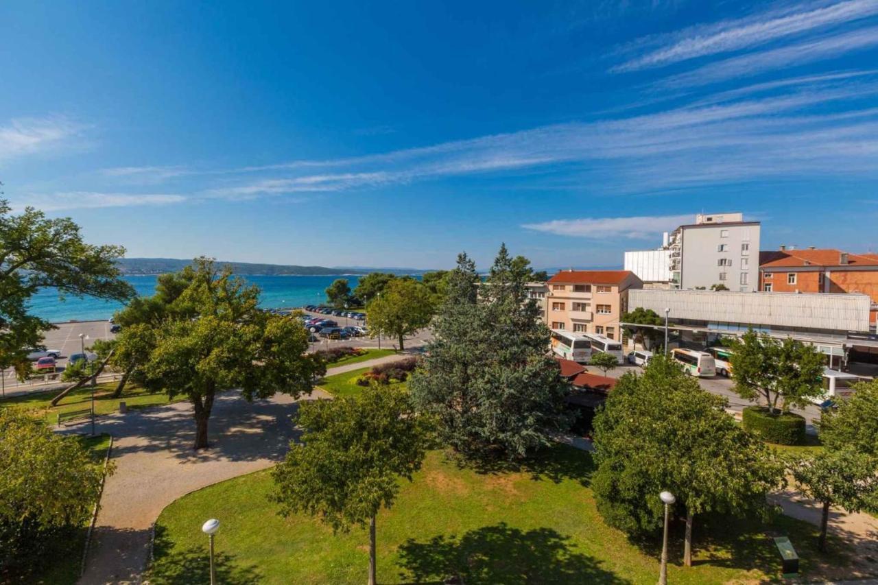 Apartment In Crikvenica 5600 ภายนอก รูปภาพ