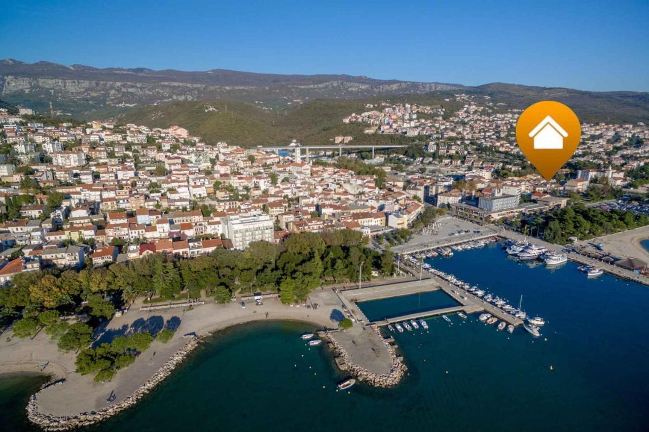 Apartment In Crikvenica 5600 ภายนอก รูปภาพ